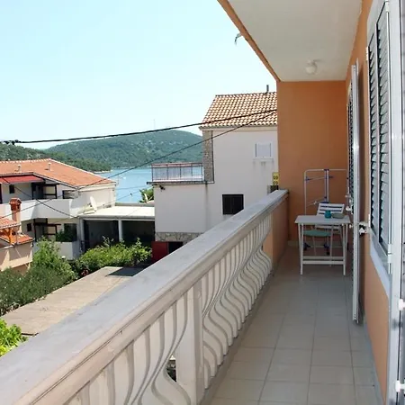 3 Bedroom In Apartment