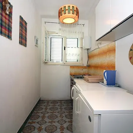 3 Bedroom In Apartment
