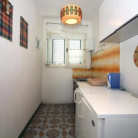 3 Bedroom In Apartment